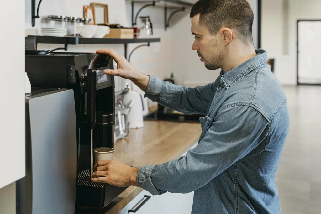 Coffee Machine Repair vs Replacement in Dubai: When to Fix It — and When to Let It Go